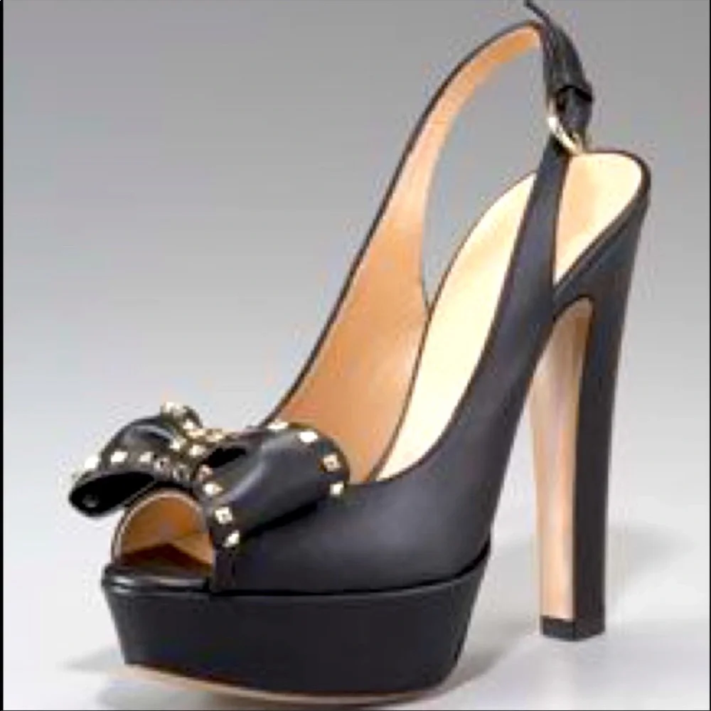 VALENTINO GARAVANI STUDDED BOW PLATFORM PUMPS - Picture 2 of 12